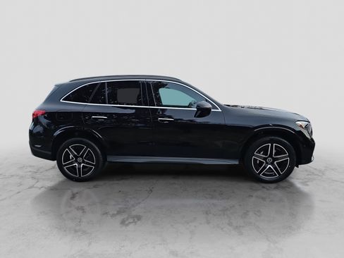 New 2026 Mercedes-Benz GLC 300 GLC 300 image 4