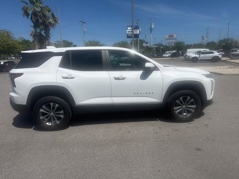 Used 2026 Chevrolet Equinox LT image 4