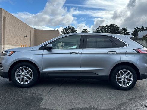 Certified 2024 Ford Edge SEL image 7