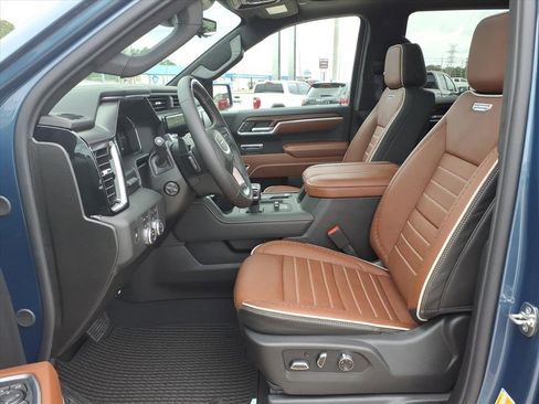 New 2026 GMC Sierra 1500 Denali Ultimate image 12