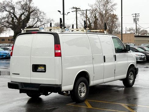 Used 2019 Chevrolet Express 2500 w/ Driver Convenience Package image 5