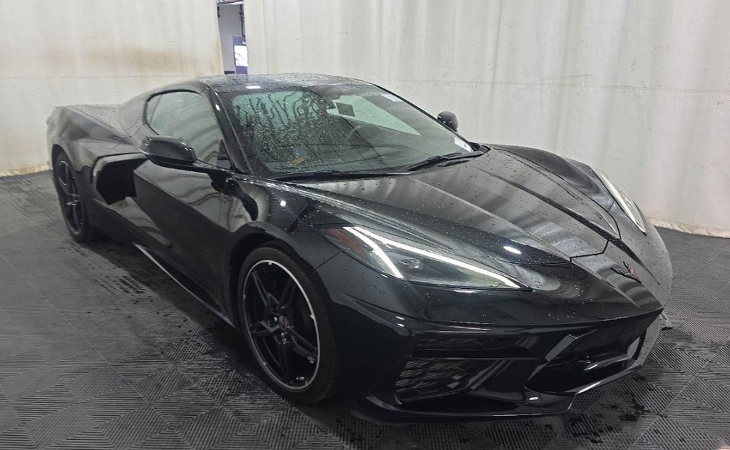 Used 2023 Chevrolet Corvette Stingray Coupe w/ Battery Protection Package RWD image 4