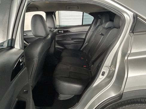 Used 2022 Mitsubishi Eclipse Cross SE FWD image 47