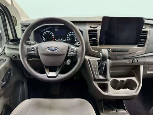 Used 2022 Ford Transit 350 XLT image 15