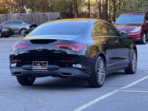 Used 2020 Mercedes-Benz CLA 250 4MATIC image 4