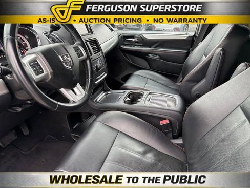 Used 2019 Dodge Grand Caravan GT FWD image 16