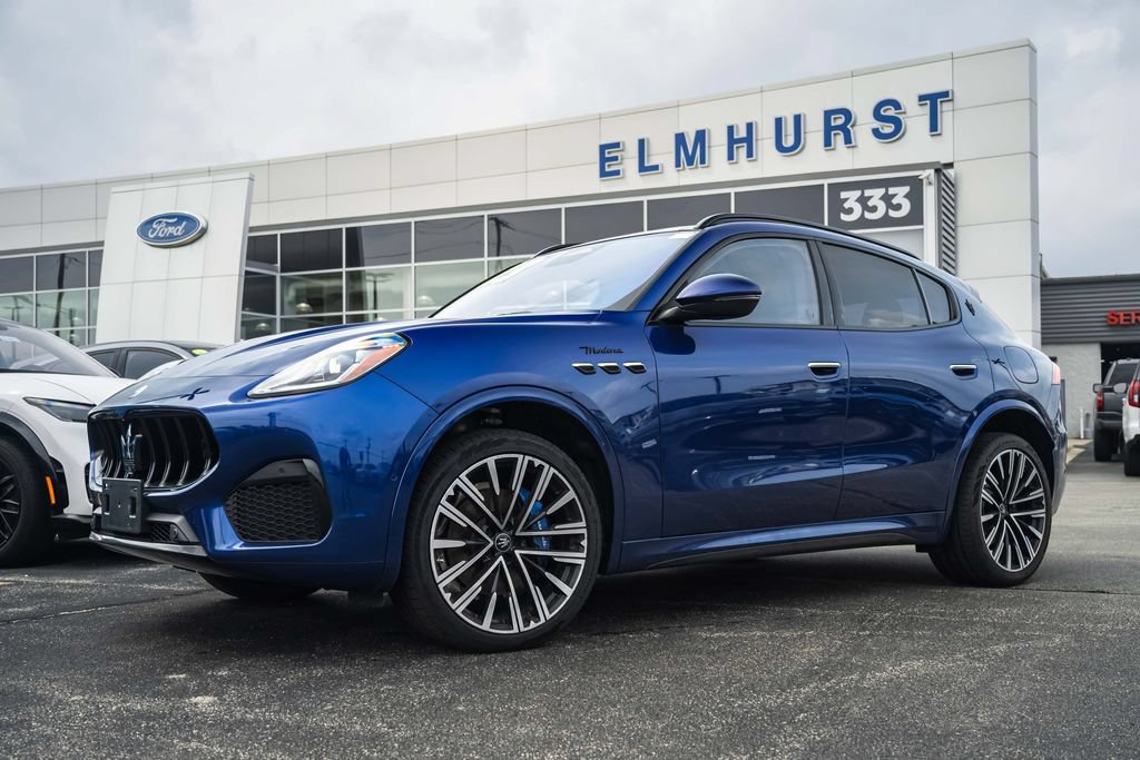 Used 2023 Maserati Grecale Modena AWD/4WD image 1