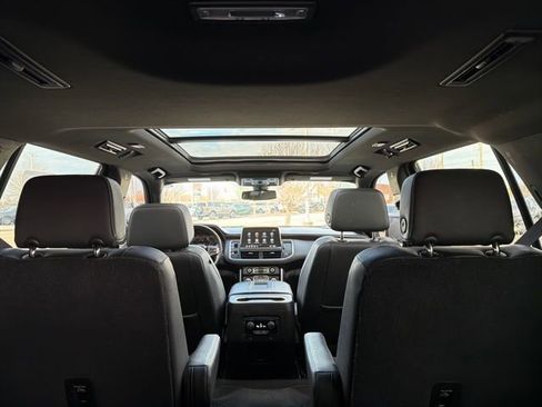 Used 2021 Chevrolet Tahoe Z71 image 16