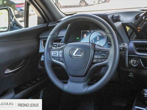 Certified 2024 Lexus UX 250h FWD image 18
