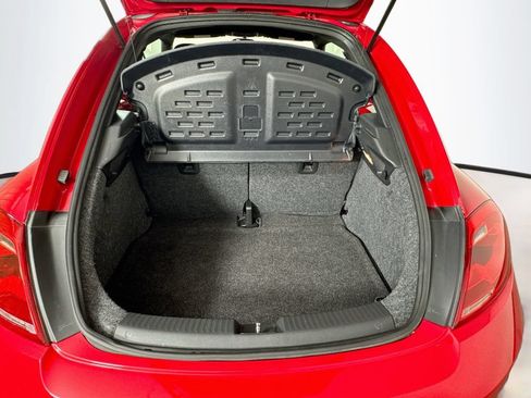Used 2012 Volkswagen Beetle 2.5 FWD image 30