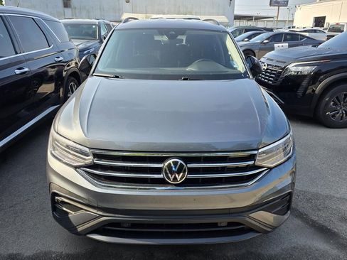 Used 2023 Volkswagen Tiguan S FWD image 2