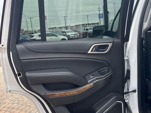 Used 2016 GMC Yukon Denali w/ Open Road Package image 25