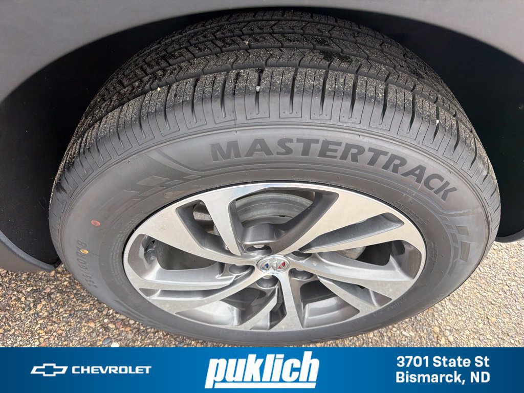 Used 2023 Buick Envision Essence AWD/4WD image 27