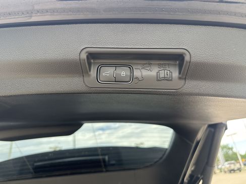 Used 2023 Ford Explorer ST w/ Equipment Group 401A AWD/4WD image 13