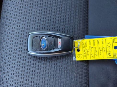 Used 2021 Subaru Outback Premium image 36