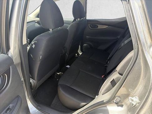 Used 2020 Nissan Rogue Sport S w/ Appearance Package FWD image 17