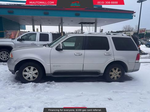 Used 2004 Lincoln Aviator Luxury image 2