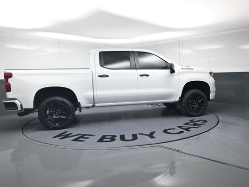 Used 2025 Chevrolet Silverado 1500 Custom w/ Turbomax Blackout Package image 10