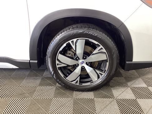 Used 2019 Subaru Forester Touring AWD/4WD image 7