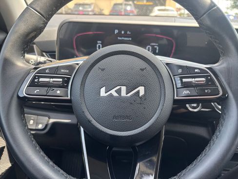 Used 2025 Kia Seltos S FWD image 29