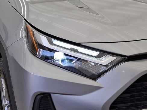 Used 2023 Toyota RAV4 XLE w/ Convenience Package AWD/4WD image 28