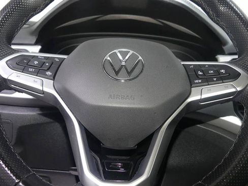 Used 2021 Volkswagen Atlas SE w/ Panoramic Sunroof Package AWD/4WD image 32
