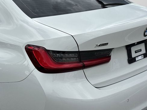 Used 2020 BMW 330i xDrive Sedan w/ Convenience Package AWD/4WD image 7