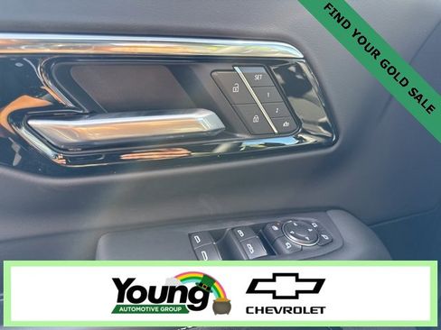 New 2026 Chevrolet Suburban Premier w/ Sun And Tow Package image 25