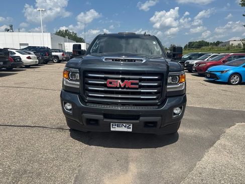 Used 2019 GMC Sierra 3500 SLT w/ Duramax Plus Package AWD/4WD image 2