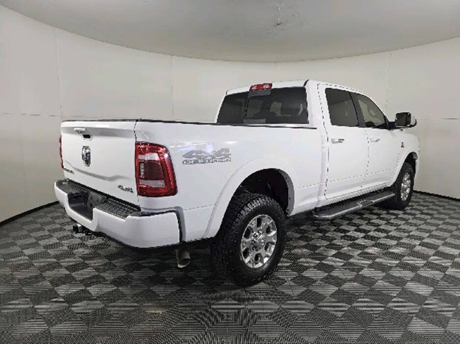 Used 2022 RAM 2500 Laramie AWD/4WD image 10