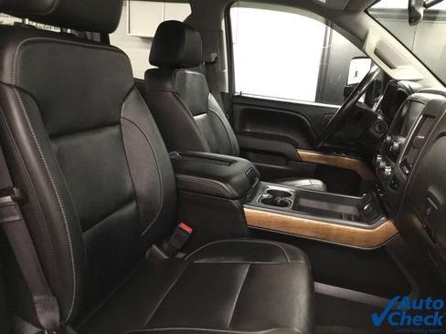Used 2016 Chevrolet Silverado 2500 LTZ w/ Snow Plow Prep Package AWD/4WD image 41