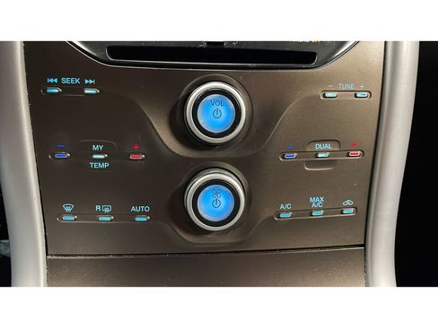 Used 2014 Ford Edge SEL w/ Equipment Group 205A AWD/4WD image 14