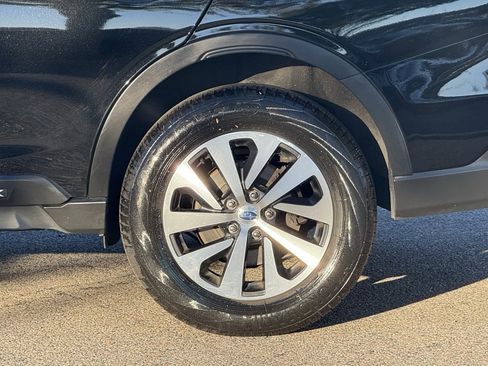 Certified 2022 Subaru Outback Premium image 10