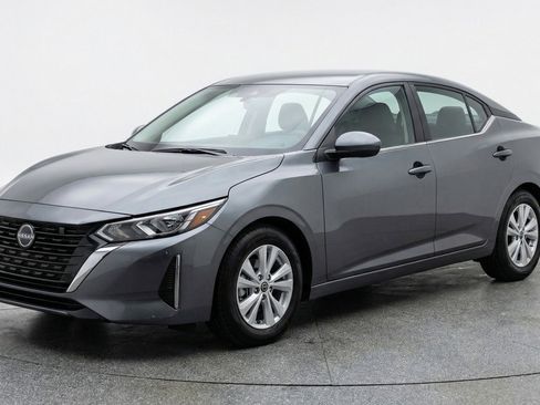 Used 2025 Nissan Sentra S FWD image 3