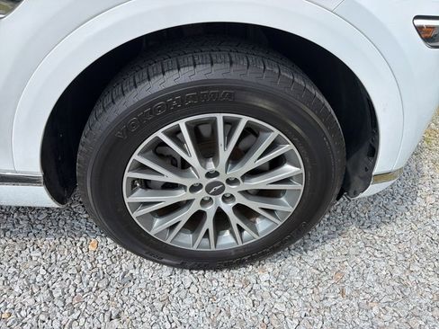 Used 2024 Genesis GV80 2.5T image 16