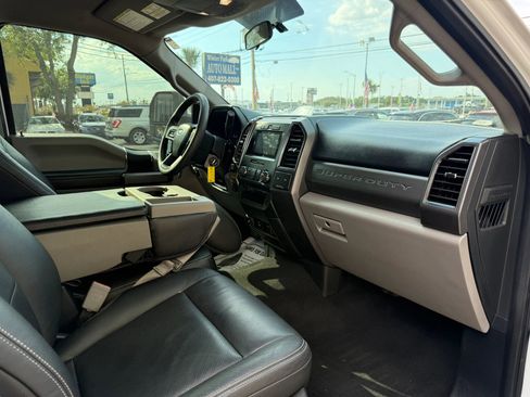 Used 2019 Ford F250 XLT image 18
