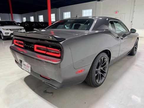 Used 2021 Dodge Challenger R/T Scat Pack image 7