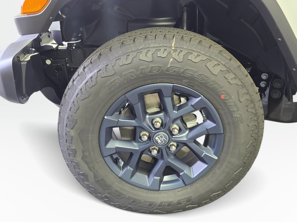New 2026 Jeep Gladiator Sport AWD/4WD image 13