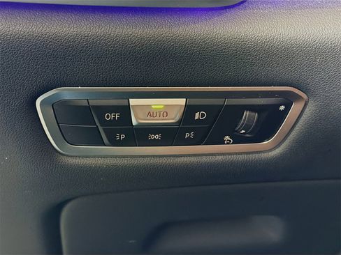 Used 2023 BMW X5 M50i w/ Climate Comfort Package image 11