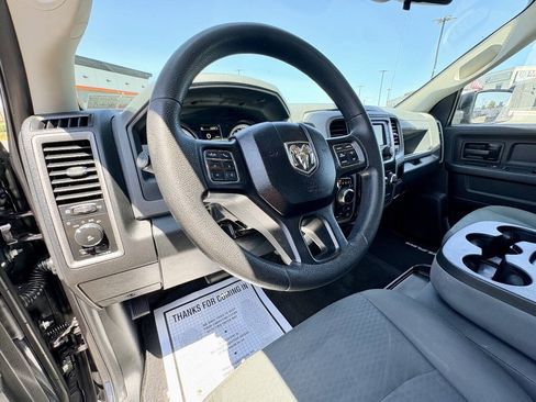 Used 2016 RAM 1500 Express AWD/4WD image 13