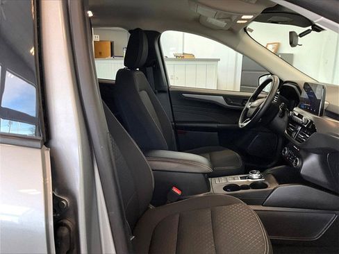 Used 2024 Ford Escape Active image 11