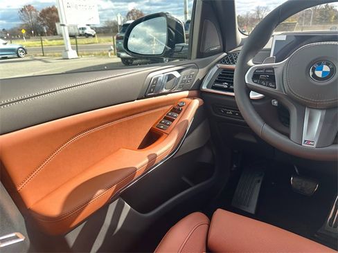 New 2026 BMW X5 xDrive40i w/ M Sport Package image 21