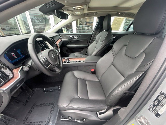 Certified 2025 Volvo S60 B5 Plus AWD/4WD image 20