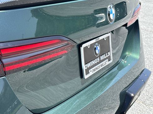 New 2027 BMW M5 w/ Carbon Package AWD/4WD image 11
