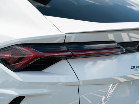 Used 2019 Lamborghini Urus AWD/4WD image 19