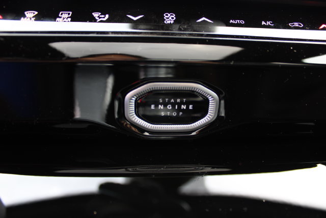 New 2027 Jeep Grand Cherokee Limited AWD/4WD image 21