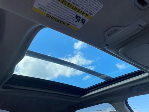 Used 2024 Subaru Forester Premium image 41