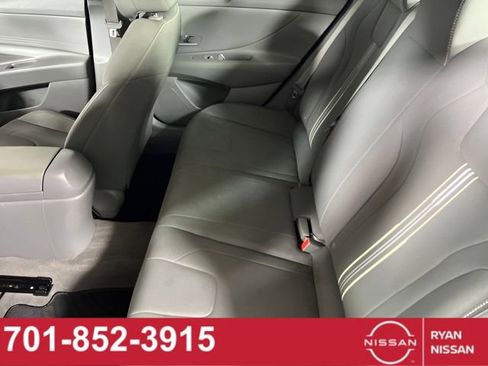 Used 2023 Hyundai Elantra SEL w/ Cargo Package image 30