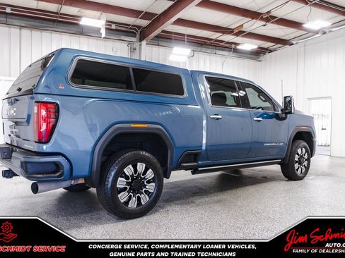 Used 2024 GMC Sierra 2500 Denali w/ Denali Reserve Package image 6