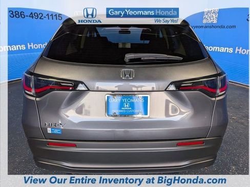 Certified 2026 Honda HR-V LX image 8